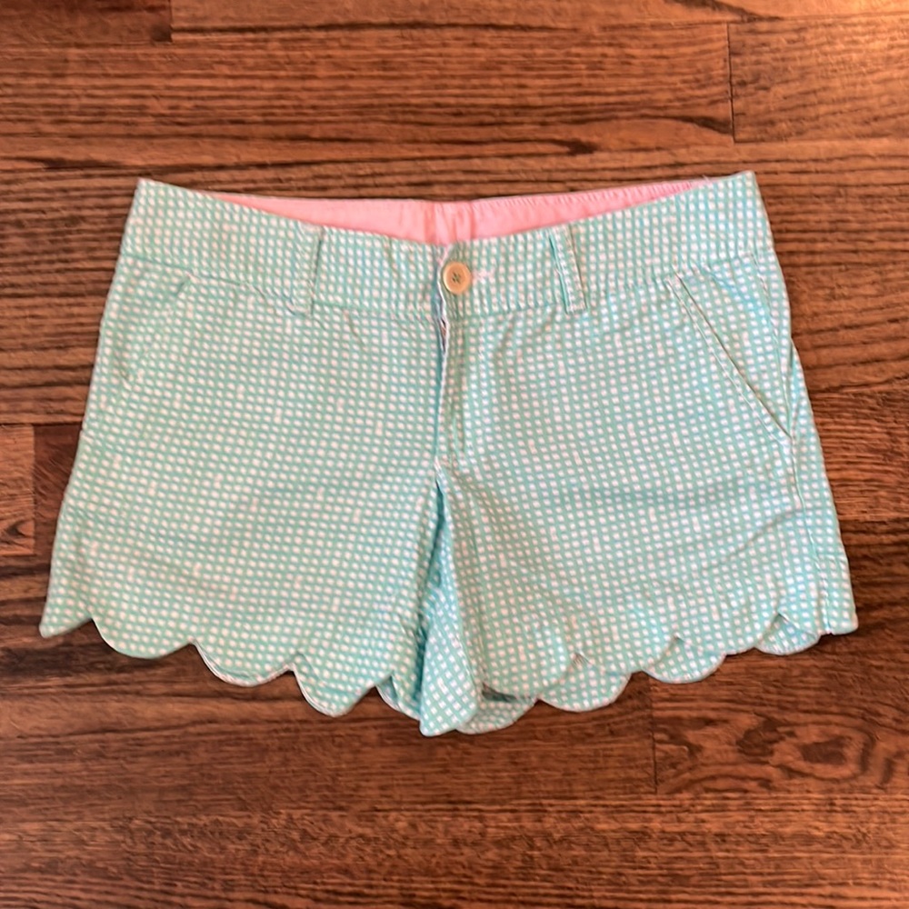 Lilly Pulitzer plaid scalloped shorts